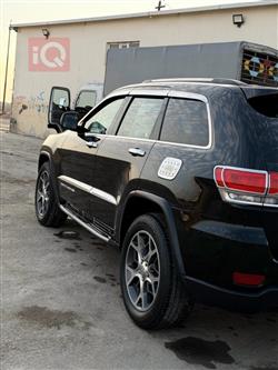 جيب جراند شيروكي